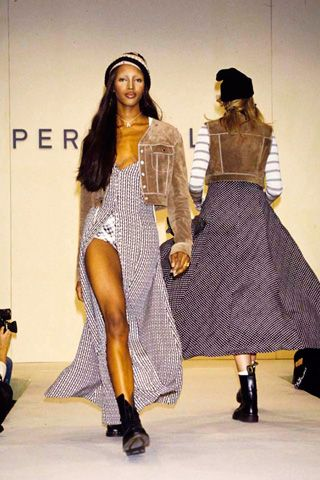 Naomi in reimagined grunge, Marc Jacobs for Perry Elliis (1993)